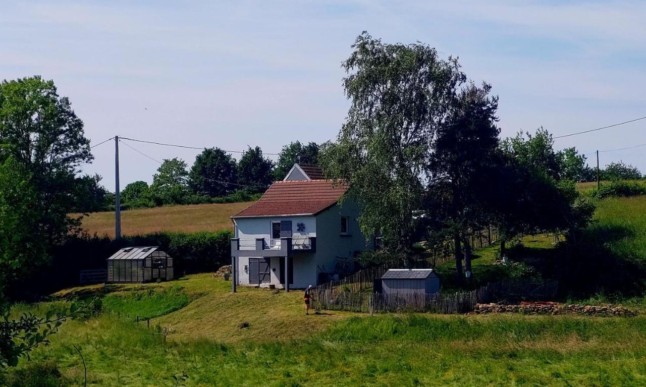 Maison Du Grand Moulin Saint-Aubin-en-Charollais Eksteriør bilde